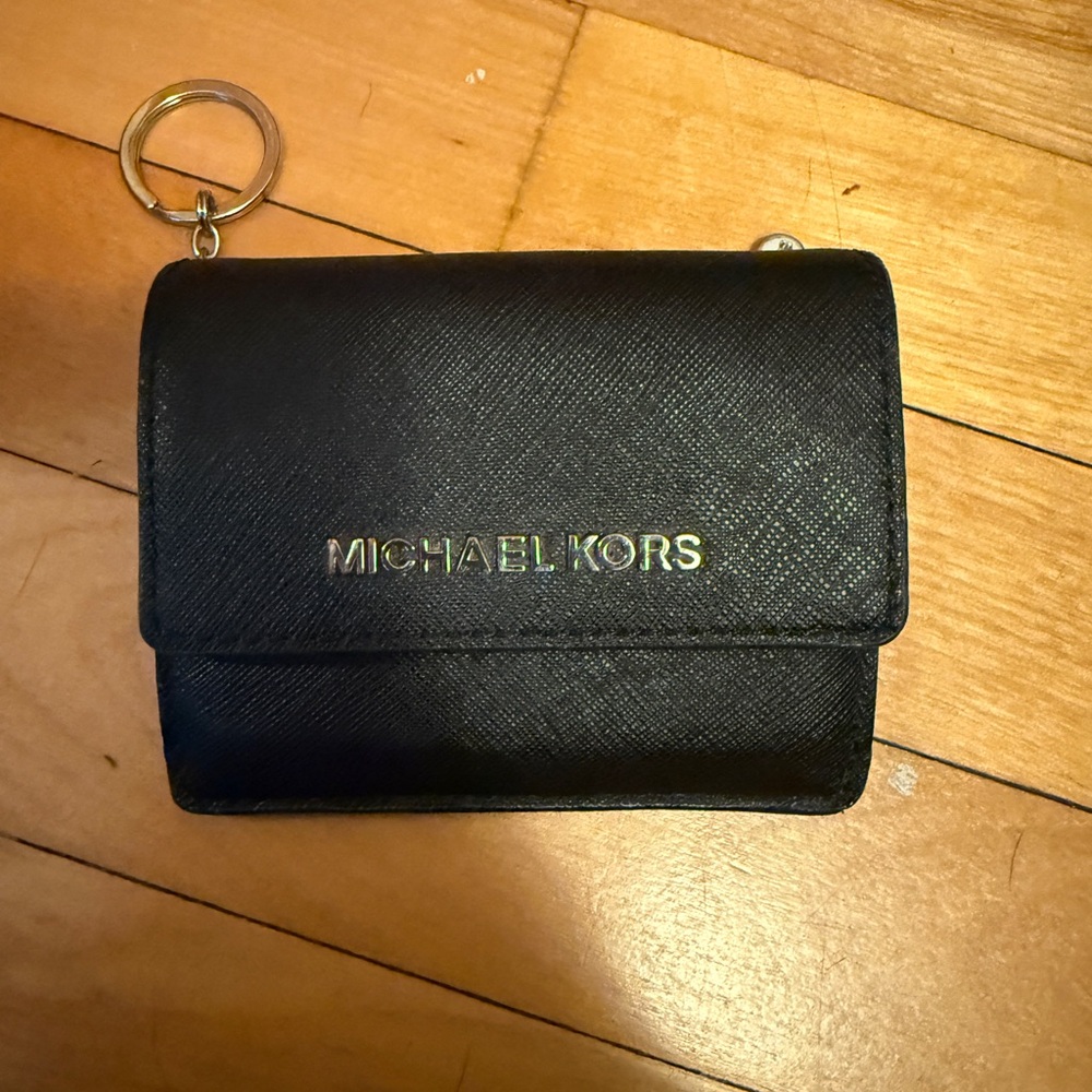 Michael Kors Black Wallet with Key Ring
